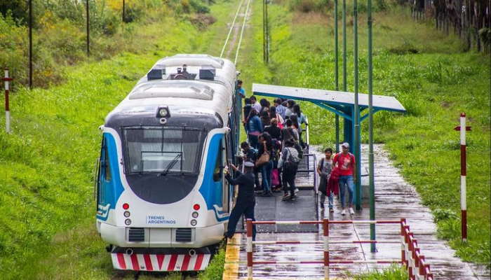 El tren de pasajeros, una idea que entusiasma al Valle de Lerma