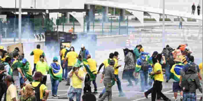 VIDEO. Bolsonaristas tomaron el Congreso, la Presidencia y la Corte para exigir un golpe de Estado