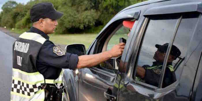 El fin de semana la Policía Vial detecto 140 personas conduciendo en estado de ebriedad