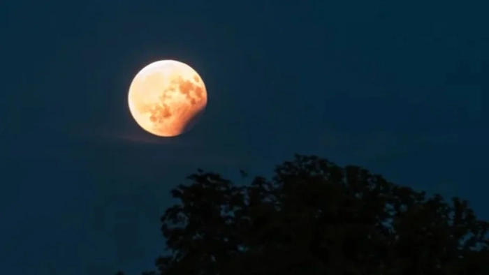 Eclipse lunar del 17: este es el portal energético que se abre y cómo aprovecharlo al máximo